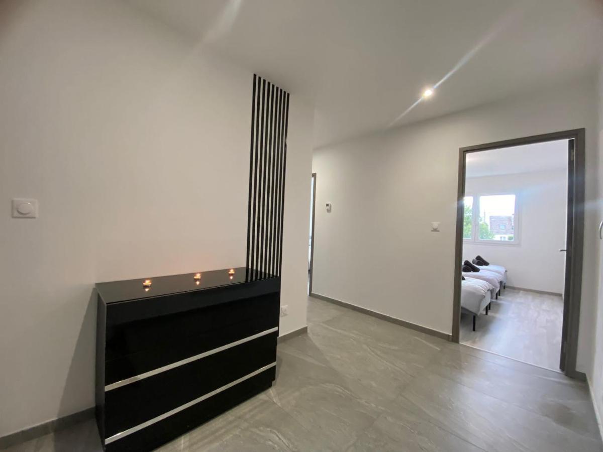 Maison Moderne Is-sur-Tille Exteriér fotografie